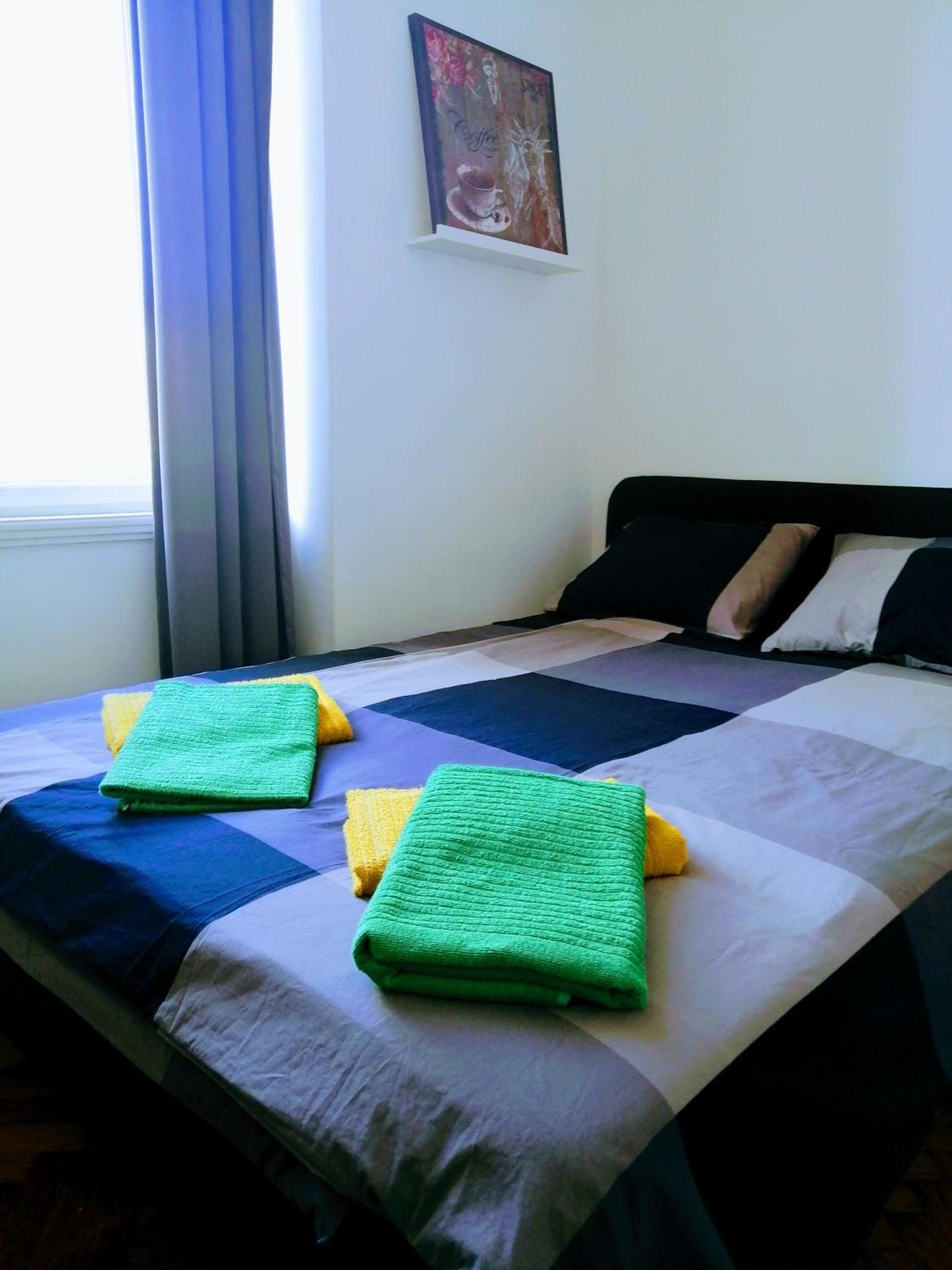 Zpula Center Apartments And Rooms ภายนอก รูปภาพ
